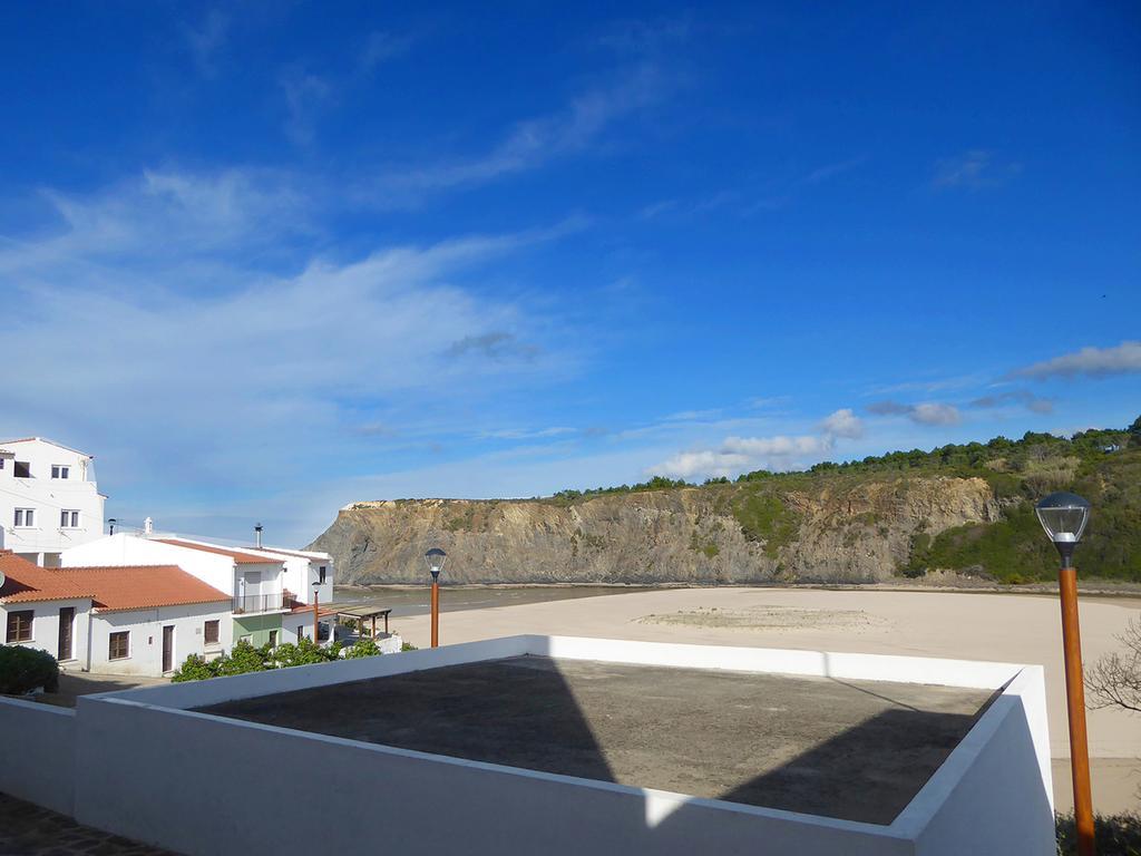 אודסש Pedra Dos Corvos Beach House מראה חיצוני תמונה